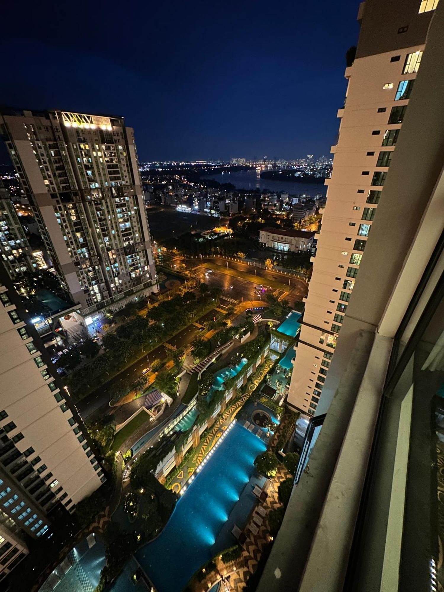Feliz Luxurry Duplex Apartment Saigon 胡志明市 外观 照片